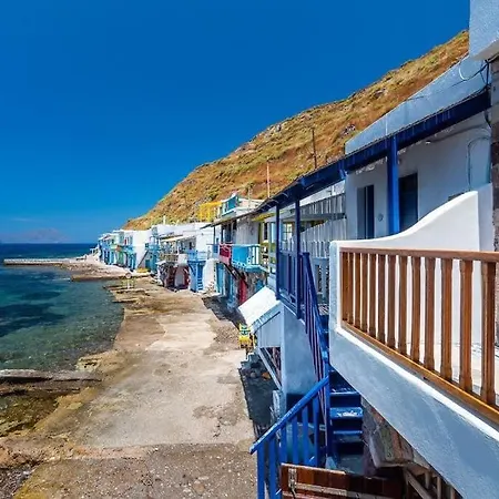 Gorgeous In Front Of The Sea At Klima Milos *